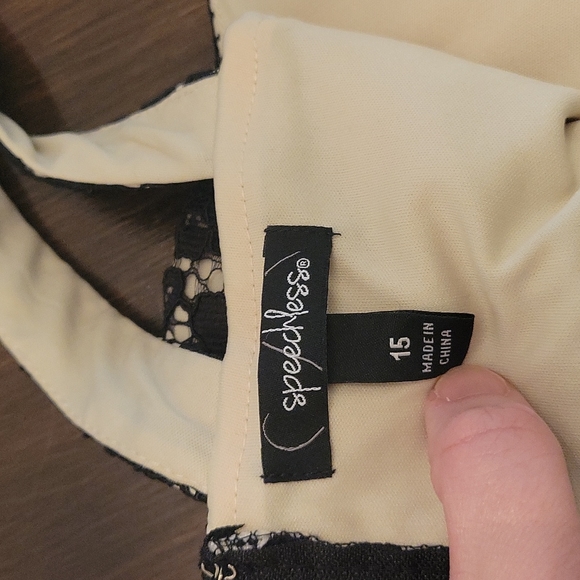 Black Formal Lace Mini Dress - Picture 15 of 17